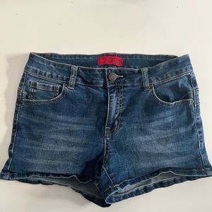 Mini shorts